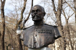 世界上骨头最坚硬的人，人类最坚硬骨头