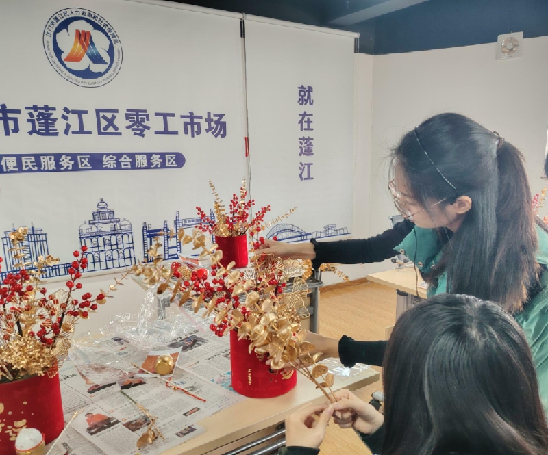 做手工赚钱吗,手工赚钱在家接活